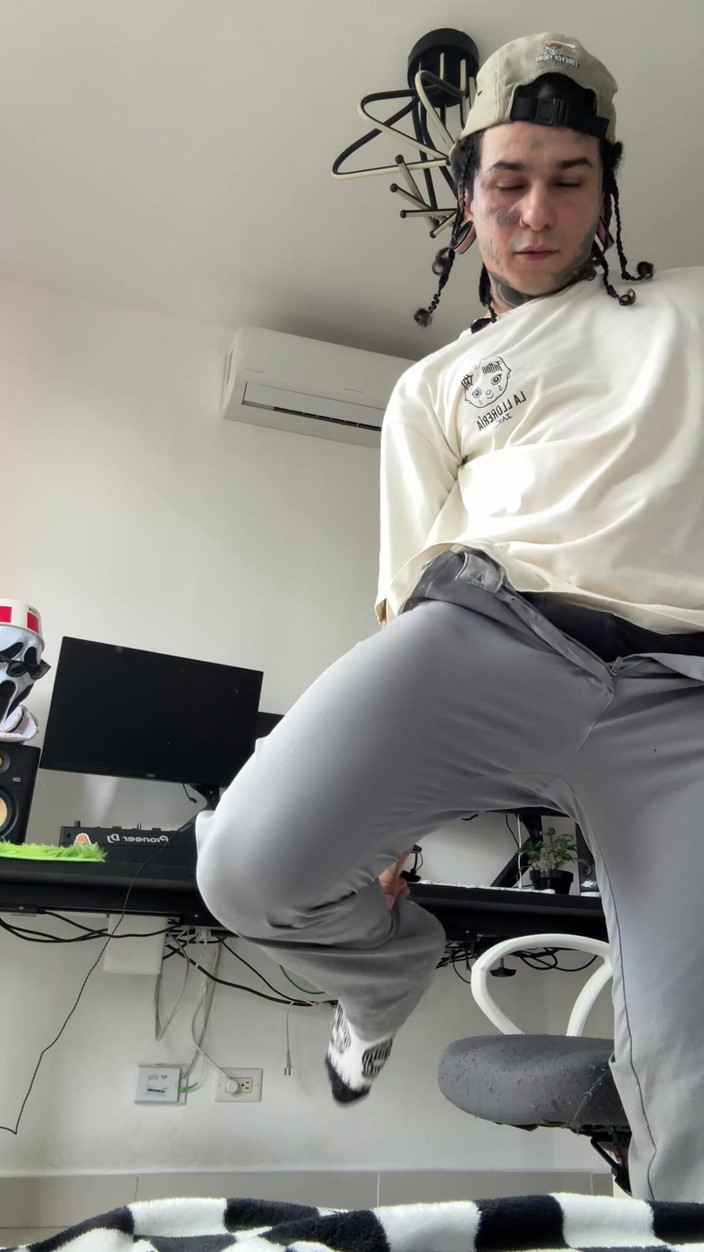 Dyavol: Aku melihat diriku di depanmu