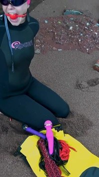 Wetsuit, Waves and Kink: a Swimmer’s Unexpected Bondage Adventure