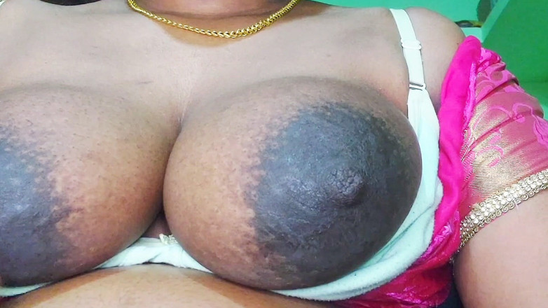 Desi Mohini: Anh bạn, hôm nay tôi đập bộ ngực bhabhi của tôi