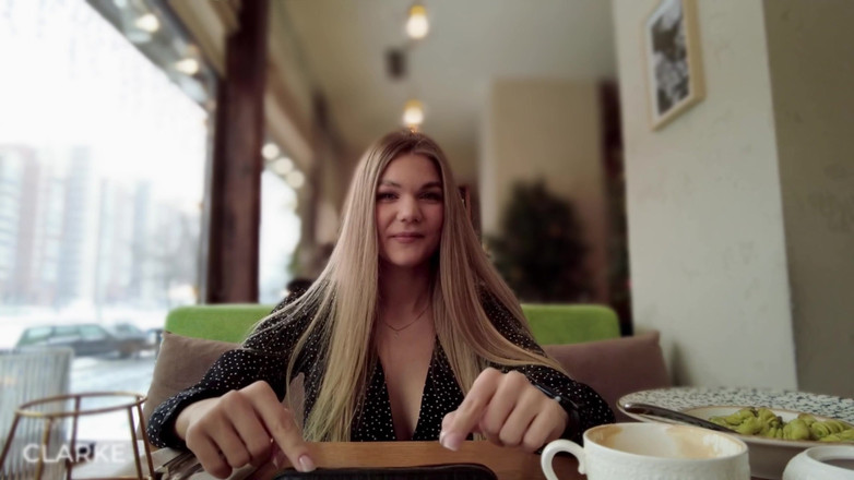 Amanda_Clarke: Udělá Mě V Restauraci - Sex Na Veřejnosti