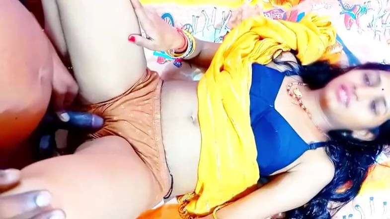 House stage: Videoclip indian desi