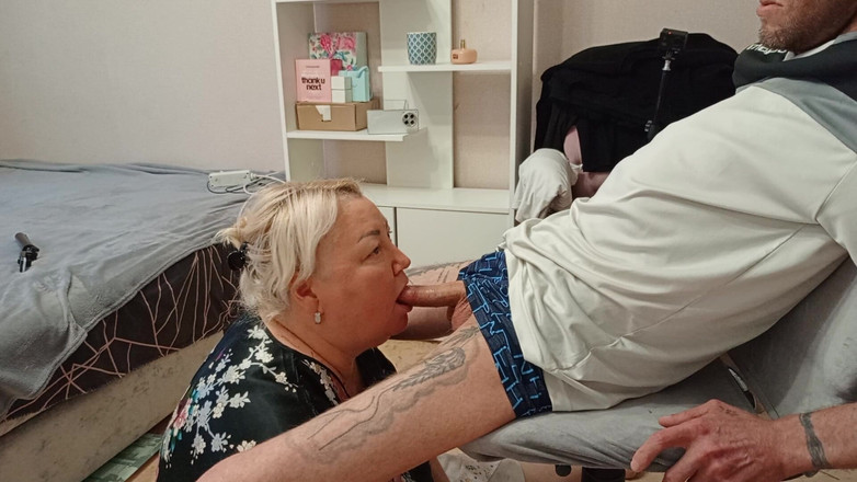 Zona901: Sousedka kouří, aby se nabažit mrdky