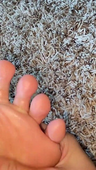 Kupas kaki dan urutan oleh Ivys Feet