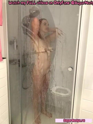 SugarNadya: Man watched as Mrs. SugarNadya washes in the shower