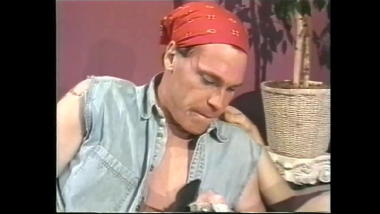 Mon Amie: Îți voi scoate hainele