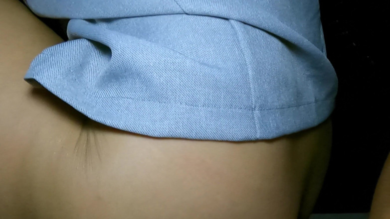 Pinay Tita Mama: 公衆トイレ教師ピナイ