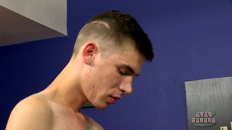 Bare Twinks: Một cái lỗ mông khít khao!