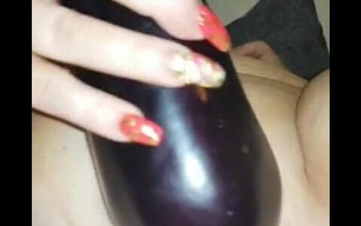 JJ Jewel BBW: Je baise ma chatte avec de la nourriture