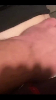 Me follo su pequeño coño!