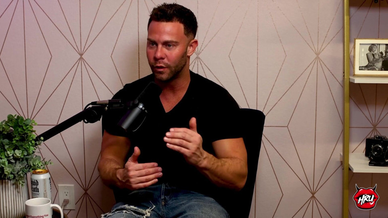 Holly Randall Productions: Seth Gamble : Je n’arrête pas jusqu’à ce que je gagne