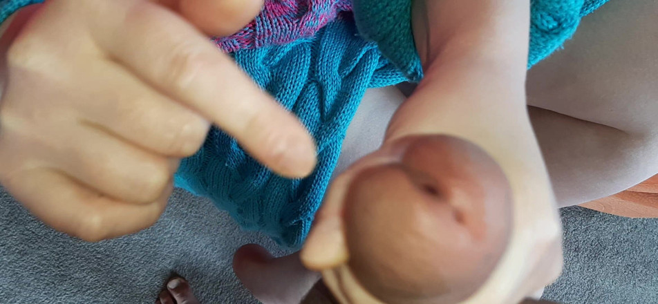 Vik_All: Madrastra juega con mi polla