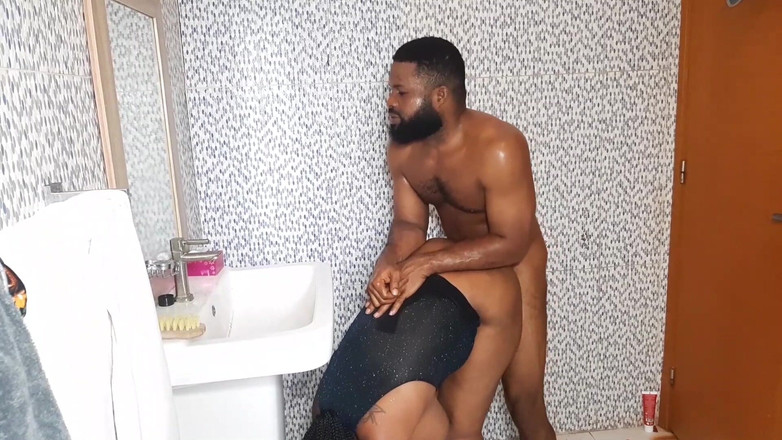 Krissyjoh: Sindy hatte eine gute zeit mit Krissyjoh im badezimmer