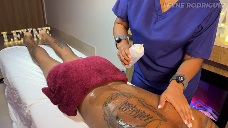 Leyne rodriguez: Happy Ending Massage for a Lucky Fan!