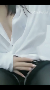 Babies Like to See Black Stockings and Big Butts