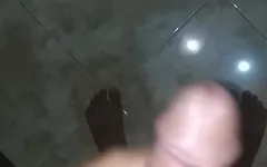 पड़ोसी की पत्नी को चोदने से पहले लंड का प्रवेश