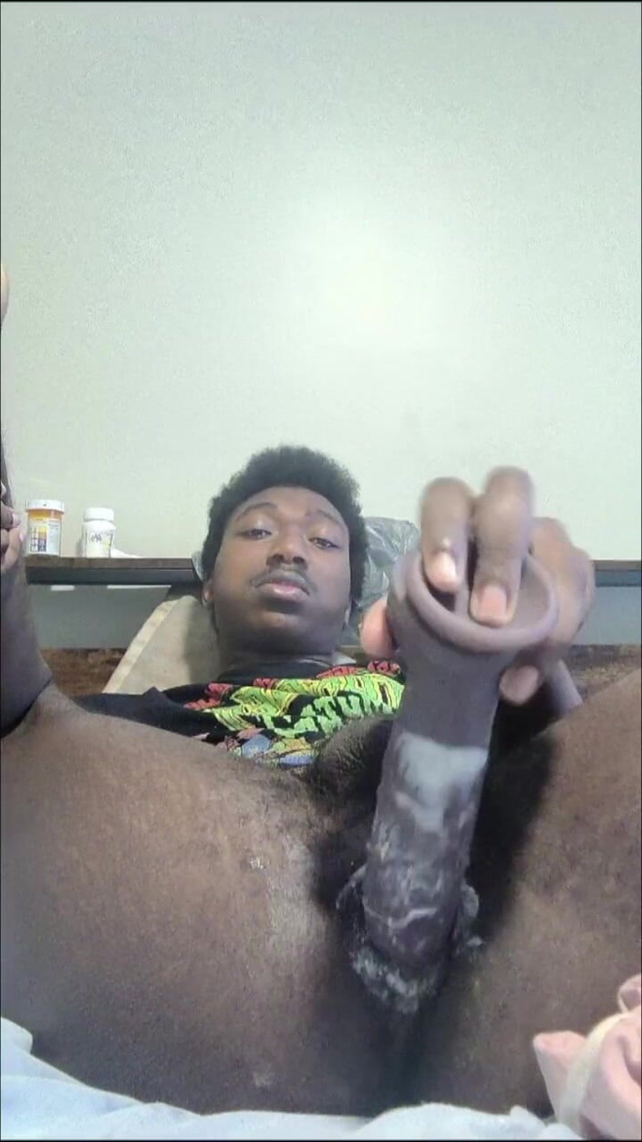 DaBlackFemboy: Femboy Deep Creamy Strokes in Missionary
