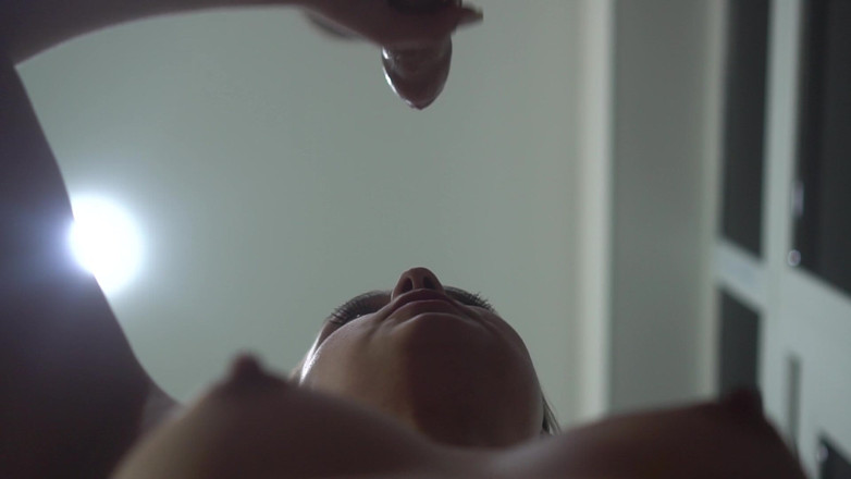 misss_vikki: The Dick Reacts to Every Move
