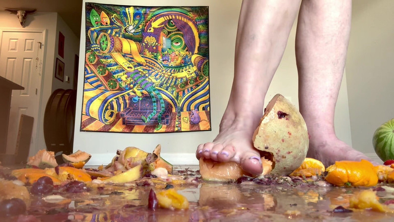 Peppermint Giantess: Maat 16 voet crush w fruit door 67 godin