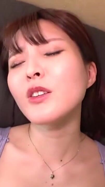 Far East pornography: Odpolední touhy vdaných žen - případ. 7