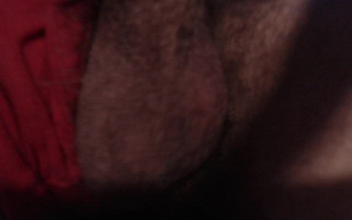 Hunky time: Alpha dá esperma de manhã