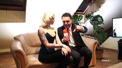 Andrea Dipre Channel: 금발 인터뷰하는 Andrea Dipre