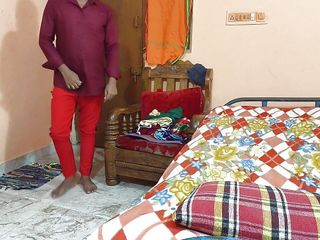 Sona bhabhi: Arkadaşımın karısı ilk kez sikiliyor, ateşli seksi Hintli köylü karısı...