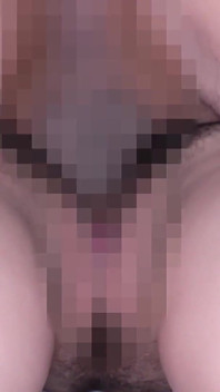 Hardcore vlog: voy a tener sexo duro con el amigo sexual dispuesto de mi novio y correrme dentro de ella sin decirle.