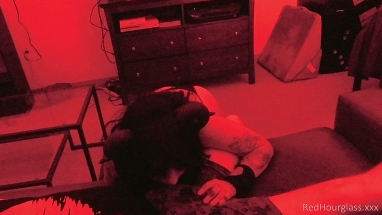 Red Hourglass Amateurs: Lăsându-mi sufletul să fie luat de succubus sexy Tenshii Tushii