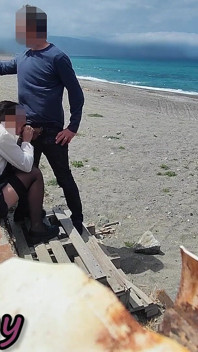 Dick blankziehen, riskanter blowjob am strand, strumpf, lehrer und schüler erwischt fast misscreamy
