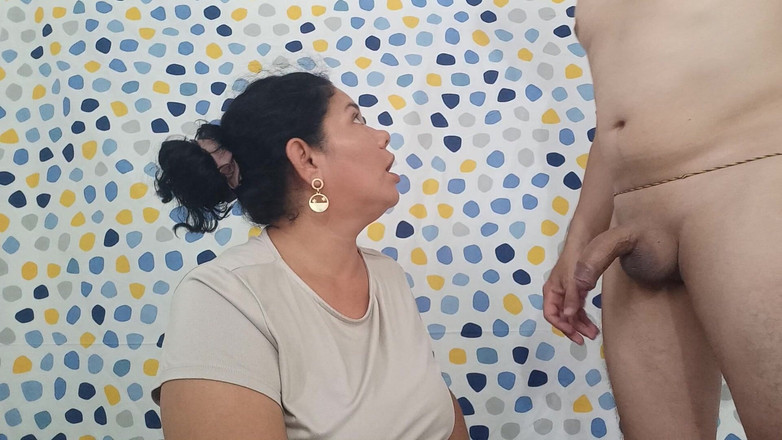 Valkyrieandluigy: Chupando com roupas