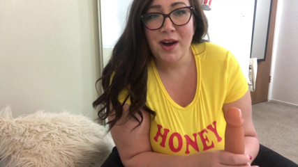 cutejayne: Busty BBW edges you in a tight top