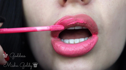Goddess Misha Goldy: Cum to my big pink seduction and big hookah smoke!