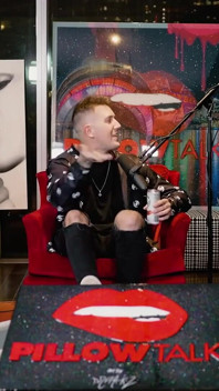 Brad Sousa demande à Jake Paul comment il a le goût de son d*ck ! (Drame de Tana Mongeau)