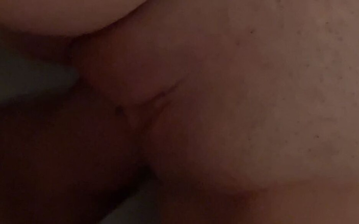 Timo Nerlich: Я выстреливаю свой сок на ее сиськи