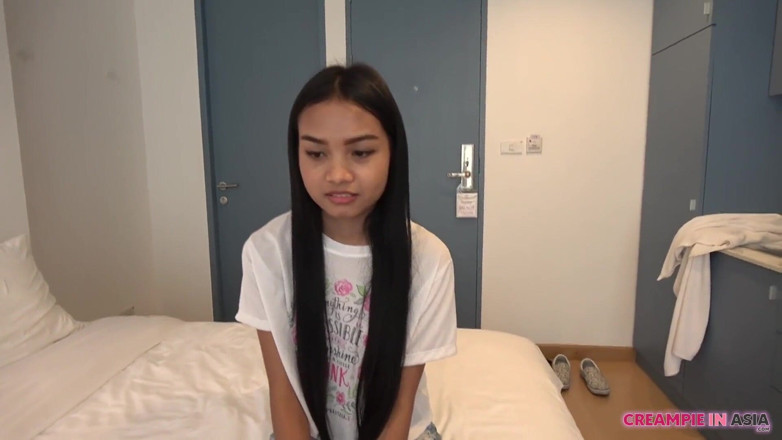 Creampie In Asia: İnleti büyüyordu
