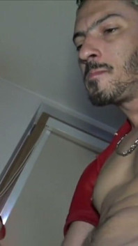 Francouzská děvka ošukaná surově od Badboye Bareback