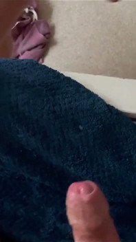 Mi buen chico chupando la polla de su papá