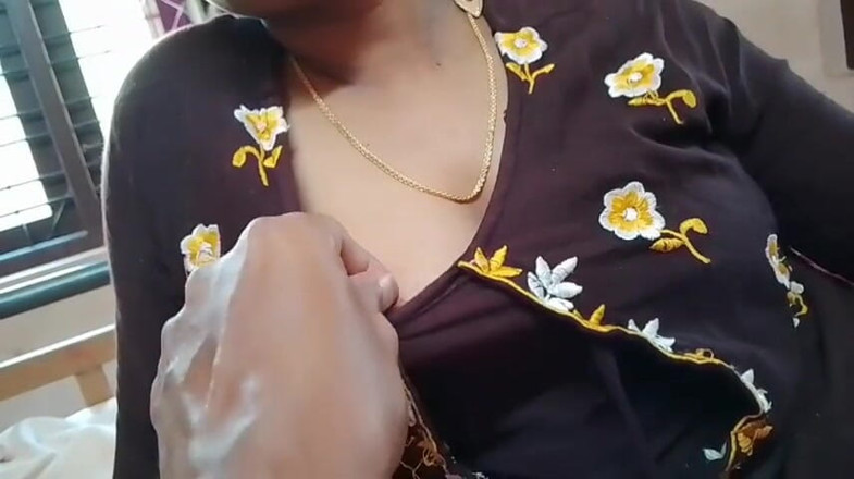 Skydreem1104: La moglie succhia e stimola il cazzo del marito