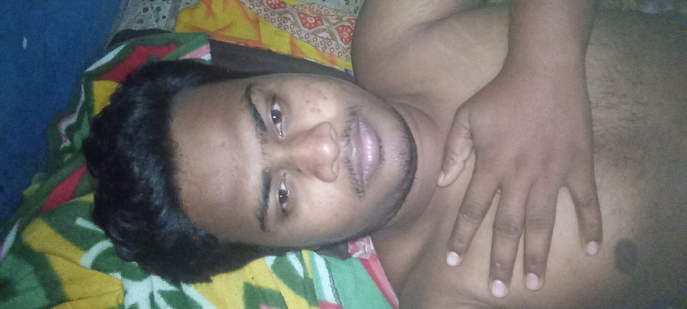 Sweet Indian cock: Min fru med mig första bröst suger och suger