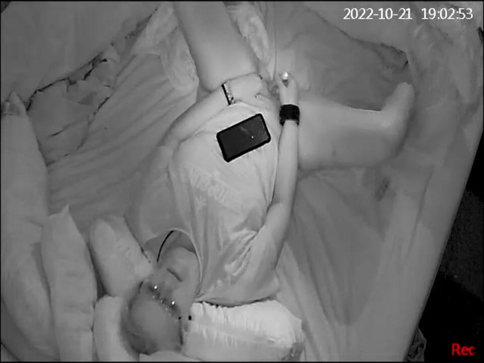 KittieNoOne: Bị bắt gặp làm tình và thủ dâm