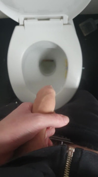 Skinny Teen Pissing