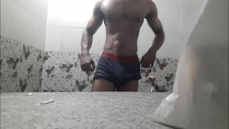 Wheyincognito: Horny Boy in the Bathroom Showering