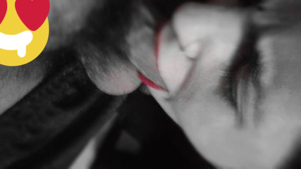 Hot Sis: Latika büyük yarağımı emiyor ve ağzına boşalıyor