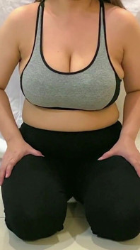 Big Tits MILF Playing with Her Big Nipples and Big Boobs