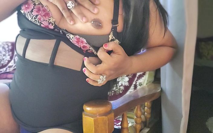 Indiansissychubby: ブックショーはこれを吸う