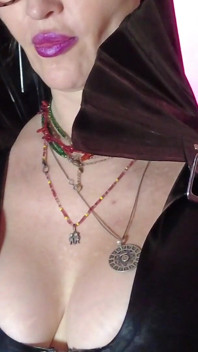 Eva Latex rubberen jurk solo meesteres femdom bdsm milf