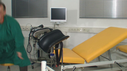 Rubber & Clinic Studio - 1ATOYS: Peperiksaan dubur dalam getah penuh