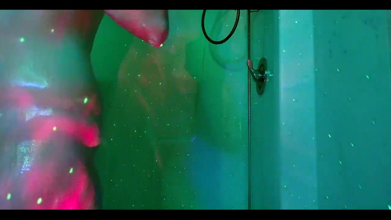 Suzy Wylde: Stream Started