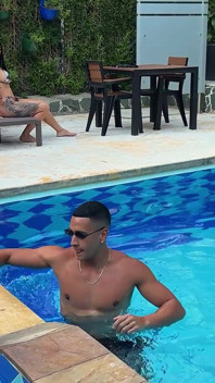 Velký zadek a prsatá fitness latina MILF šuká mladého atletického chlapa s názvem Maxxbetancur