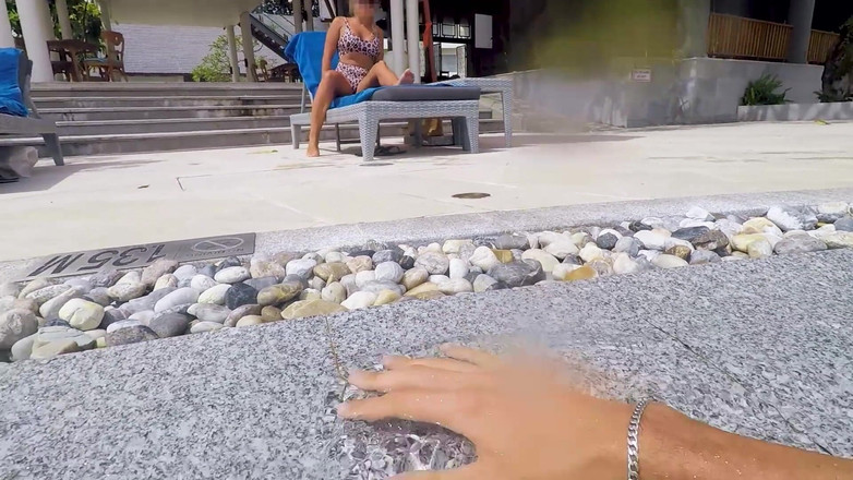 Chokobanana: Am pool abgeholt, lud sie mich in ihre wohnung ein!